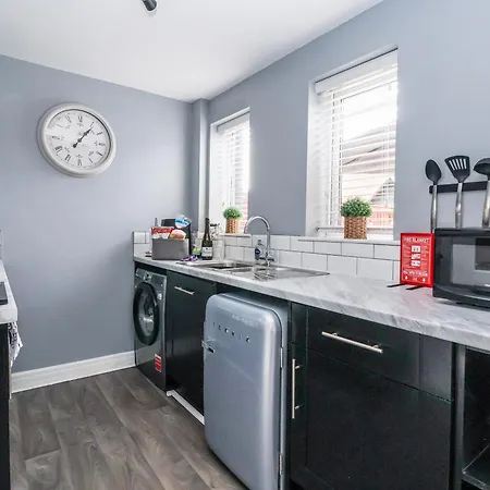 127 Bellhouse Way
