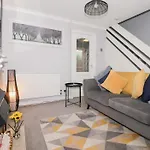 127 Bellhouse Way يورك