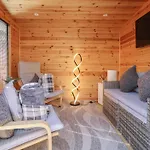 بيت للعطل 127 Bellhouse Way يورك